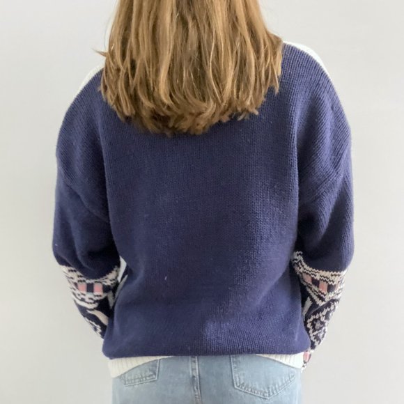 Vintage Cottage Core Oversized Floral Sweater - Picture 6 of 7